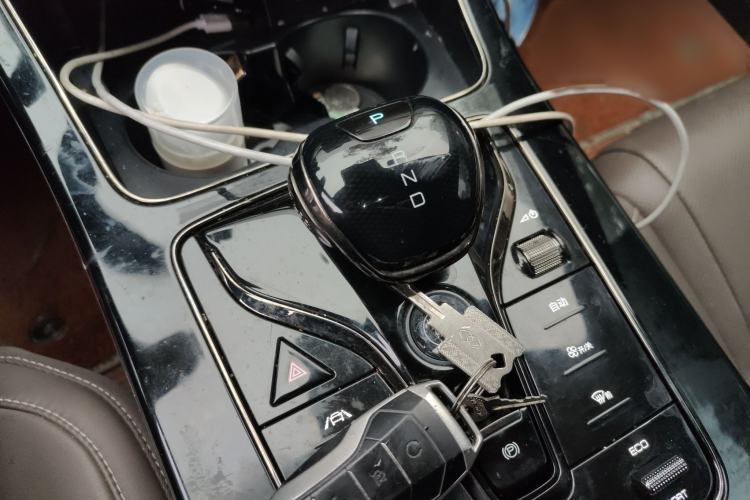 Used BYD Han 2020 EV Long-Range Luxury Model Gear Lever