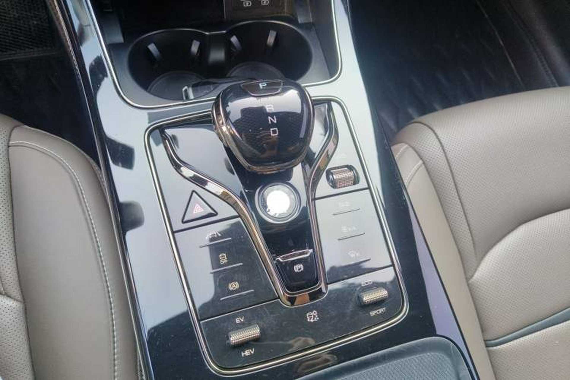 Used BYD Han 2020 DM Four-Wheel Drive Performance Edition Luxury Model Gear Lever