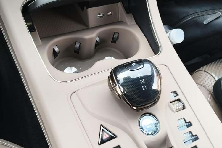 Used BYD Han 2020 EV Four-Wheel Drive High-Performance Flagship Model Gear Lever
