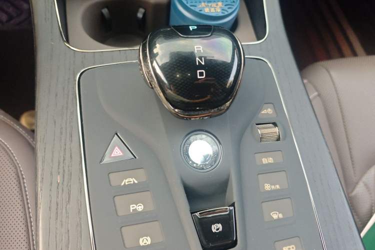 Used BYD Han 2020 EV Four-Wheel Drive High-Performance Flagship Model Gear Lever