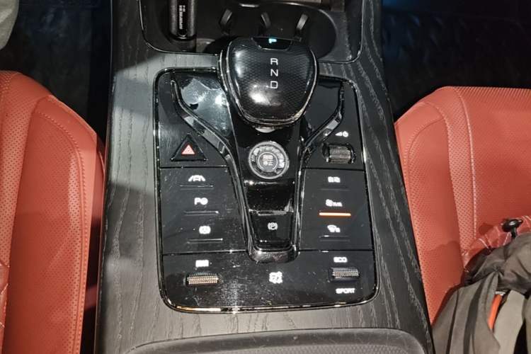 Used BYD Han 2020 EV Four-Wheel Drive High-Performance Flagship Model Gear Lever