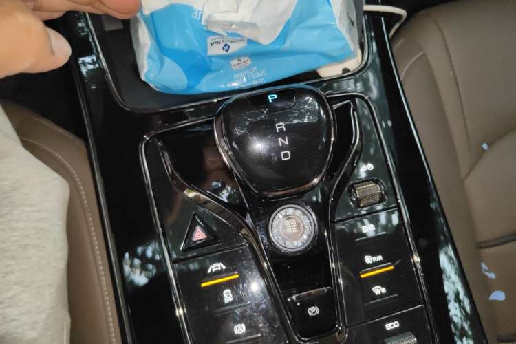 Used BYD Han 2020 EV Long-Range Luxury Model Gear Lever