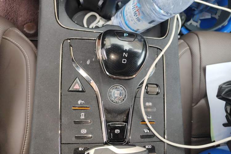 Used BYD Han 2020 DM Four-Wheel Drive Performance Edition Luxury Model Gear Lever