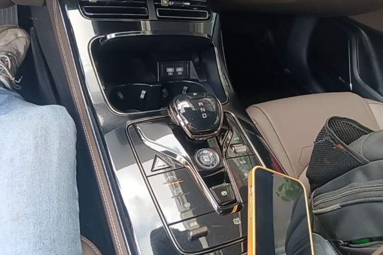Used BYD Han 2020 EV Long-Range Luxury Model Gear Lever