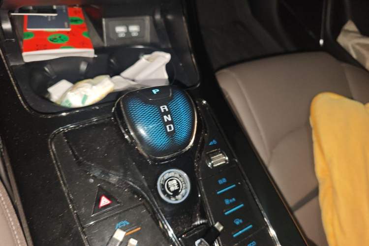 Used BYD Han 2020 EV Long-Range Luxury Model Gear Lever