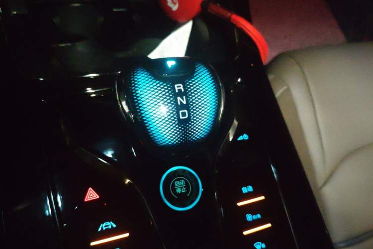 Used BYD Han 2020 DM Four-Wheel Drive Performance Edition Luxury Model Gear Lever