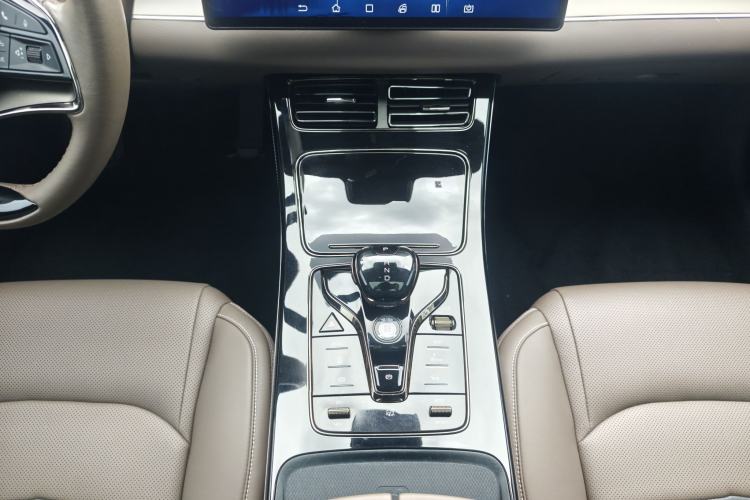 Used BYD Han 2020 DM Four-Wheel Drive Performance Edition Luxury Model Gear Lever