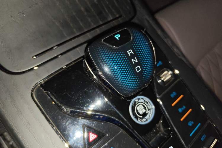Used BYD Han 2020 EV Four-Wheel Drive High-Performance Flagship Model Gear Lever