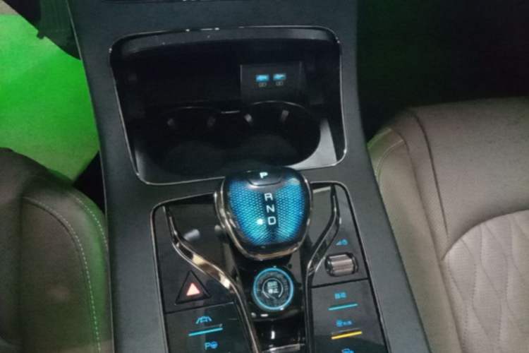 Used BYD Han 2020 EV Four-Wheel Drive High-Performance Flagship Model Gear Lever