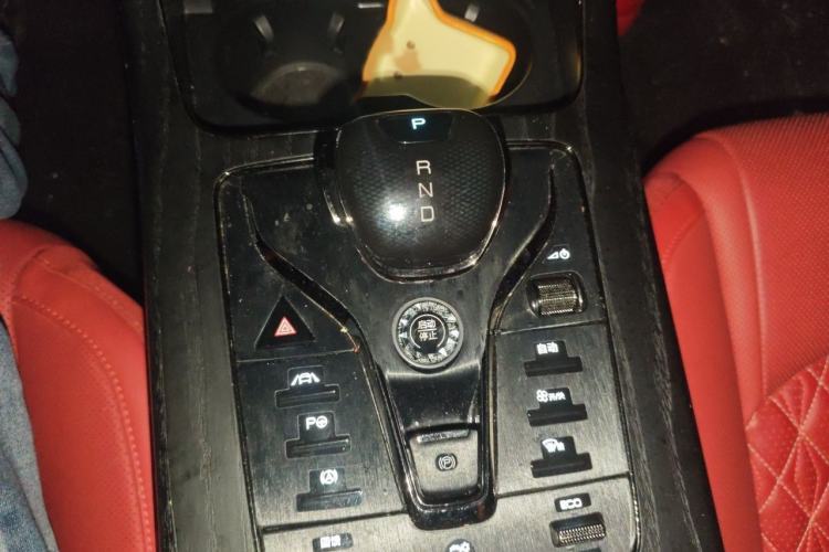 Used BYD Han 2020 EV Four-Wheel Drive High-Performance Flagship Model Gear Lever