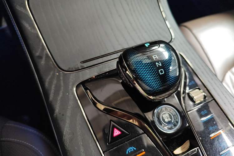 Used BYD Han 2020 EV Four-Wheel Drive High-Performance Flagship Model Gear Lever