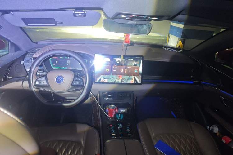 Used BYD Han 2020 DM Four-Wheel Drive Performance Edition Prestige Model Headliner