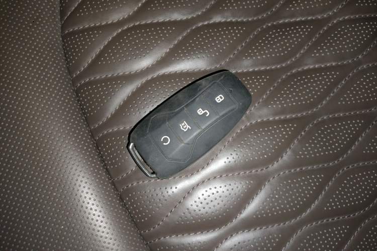 Used BYD Han 2020 EV Four-Wheel Drive High-Performance Flagship Model Interior 1