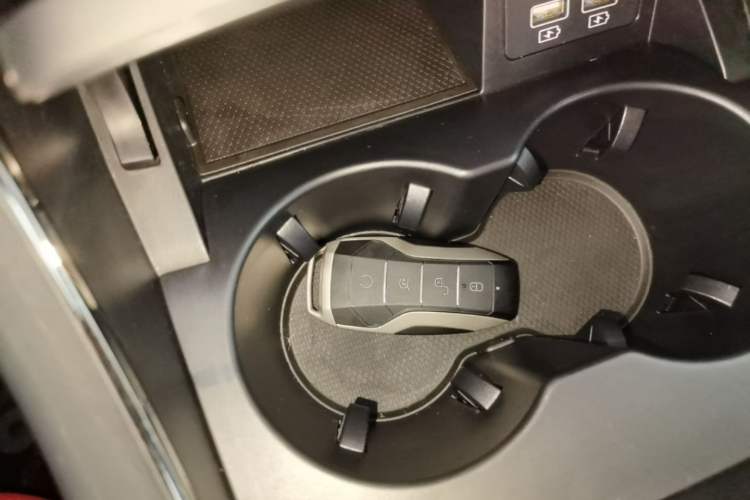 Used BYD Han 2020 EV Four-Wheel Drive High-Performance Flagship Model Interior 1