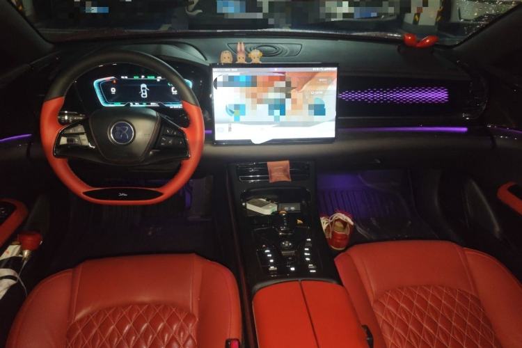 Used BYD Han 2020 EV Four-Wheel Drive High-Performance Flagship Model Interior 2