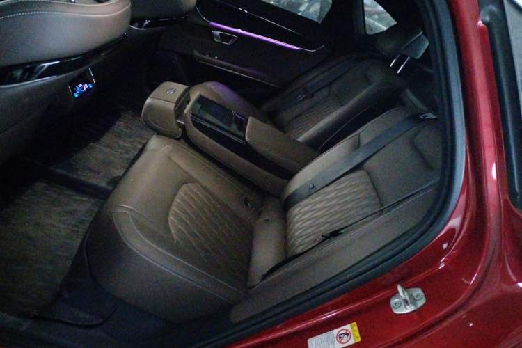 Used BYD Han 2020 EV Four-Wheel Drive High-Performance Flagship Model Interior 4