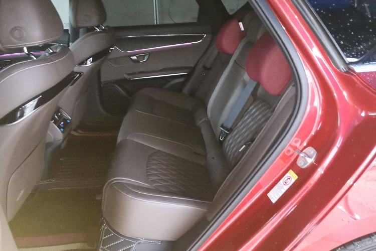 Used BYD Han 2020 EV Long-Range Deluxe Model Interior 4