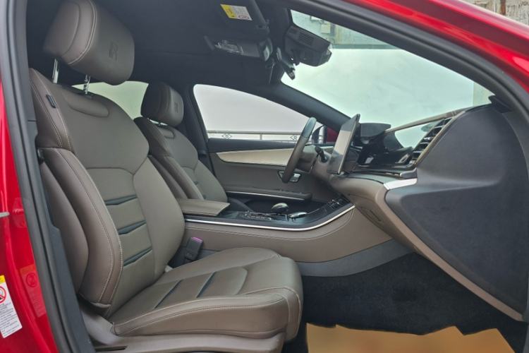 Used BYD Han 2020 EV Long-Range Luxury Model Interior 8