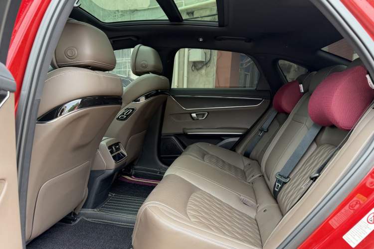 Used BYD Han 2020 EV Long-Range Deluxe Model Interior 9