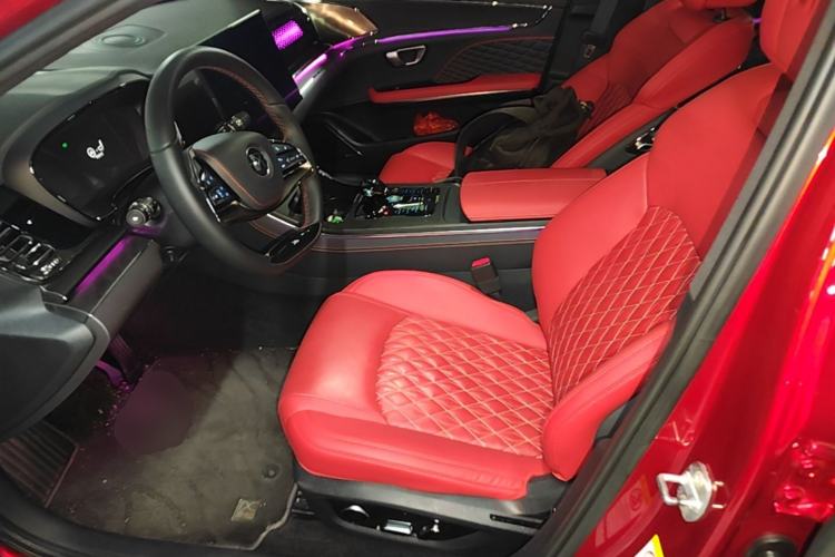 Used BYD Han 2020 EV Four-Wheel Drive High-Performance Flagship Model Left Front Seat