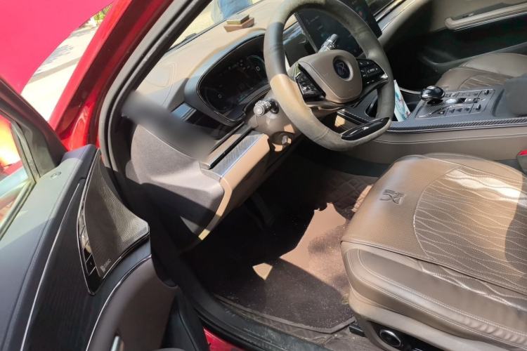 Used BYD Han 2020 EV Four-Wheel Drive High-Performance Flagship Model Left Front Seat