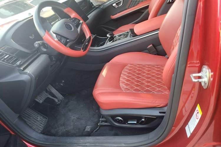 Used BYD Han 2020 EV Four-Wheel Drive High-Performance Flagship Model Left Front Seat