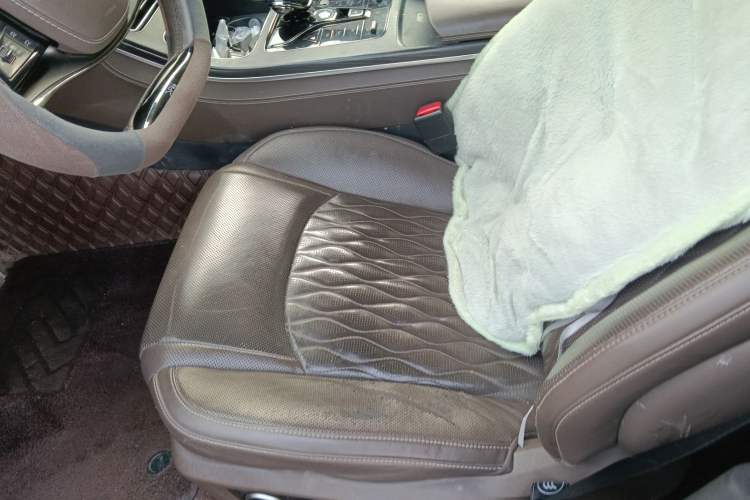 Used BYD Han 2020 EV Long-Range Deluxe Model Left Front Seat