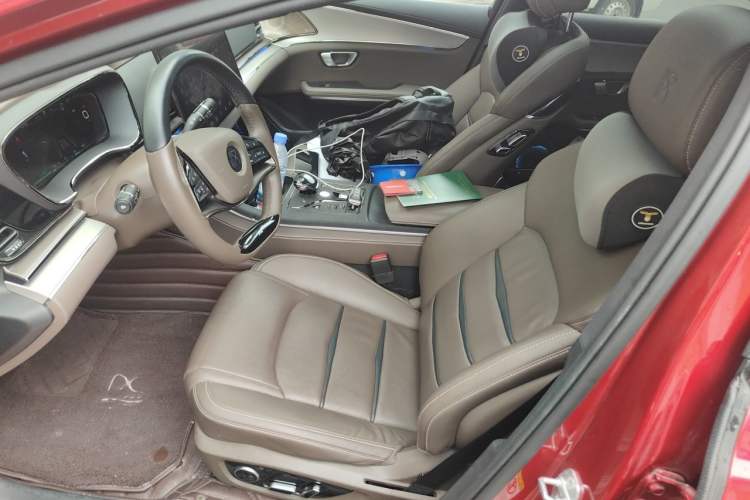 Used BYD Han 2020 DM Four-Wheel Drive Performance Edition Luxury Model Left Front Seat