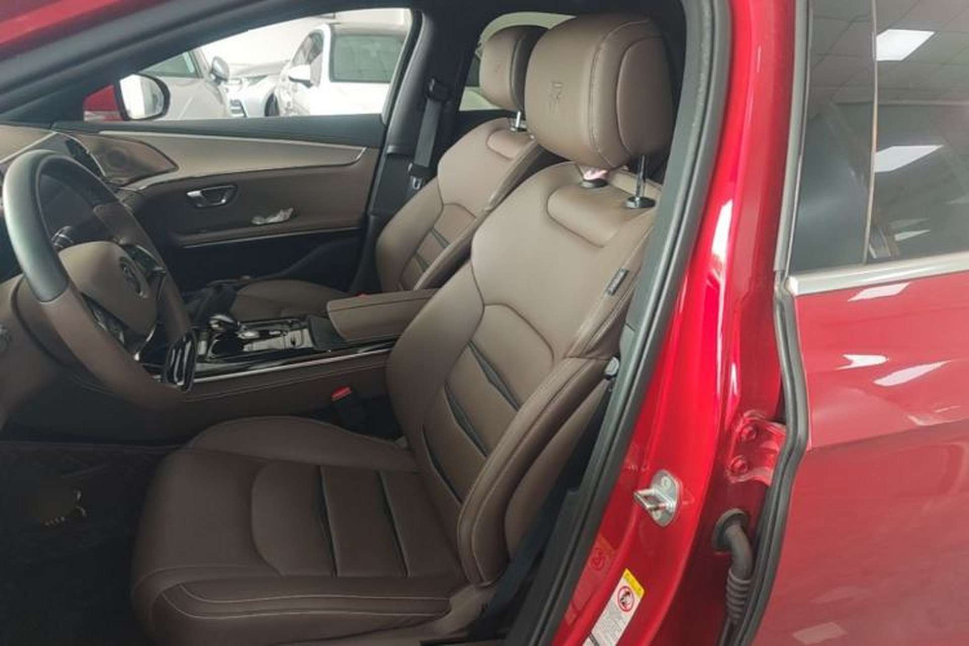 Used BYD Han 2020 DM Four-Wheel Drive Performance Edition Luxury Model Left Front Seat