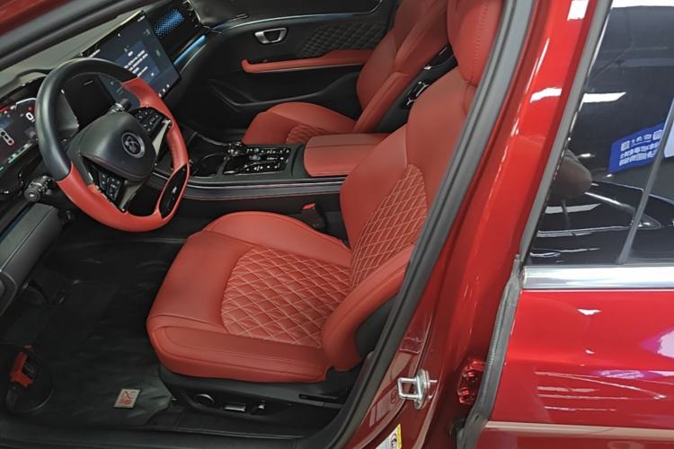 Used BYD Han 2020 EV Four-Wheel Drive High-Performance Flagship Model Left Front Seat