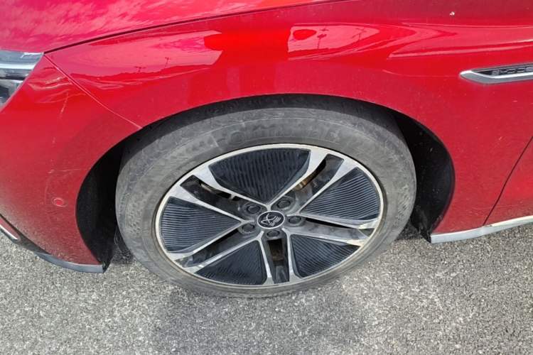 Used BYD Han 2020 EV Long-Range Deluxe Model Left Front Wheel Hub