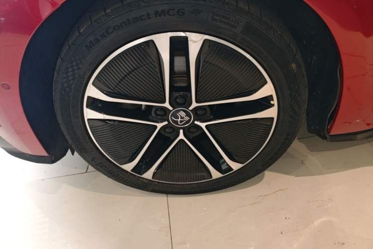 Used BYD Han 2020 EV Long-Range Deluxe Model Left Front Wheel Hub