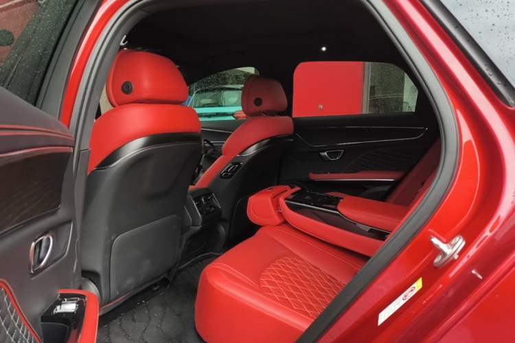 Used BYD Han 2020 EV Four-Wheel Drive High-Performance Flagship Model Left Rear Seat