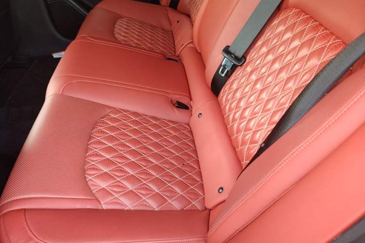 Used BYD Han 2020 EV Four-Wheel Drive High-Performance Flagship Model Left Rear Seat