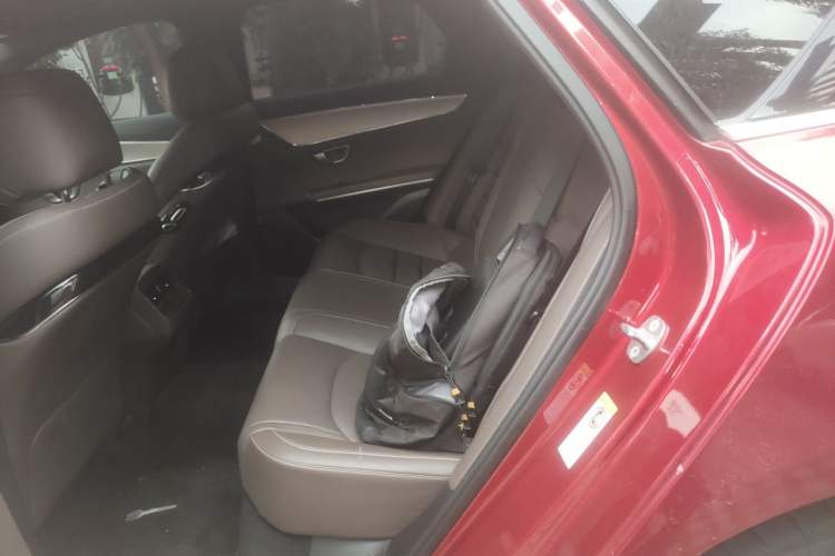 Used BYD Han 2020 DM Four-Wheel Drive Performance Edition Luxury Model Left Rear Seat