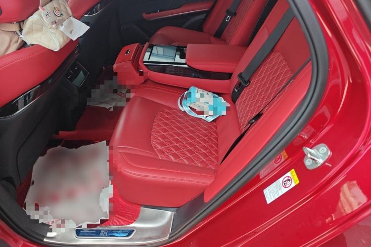 Used BYD Han 2020 EV Four-Wheel Drive High-Performance Flagship Model Left Rear Seat
