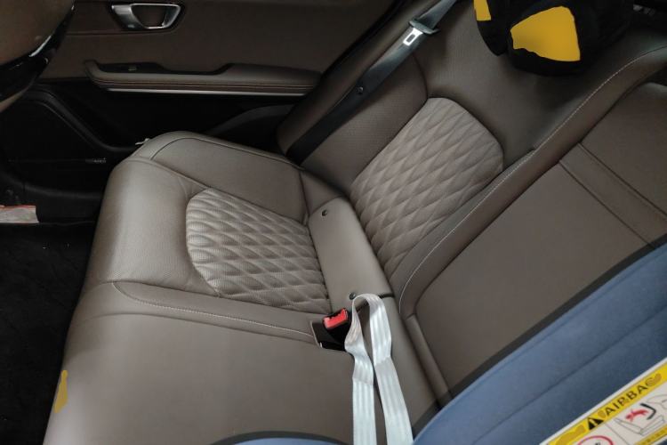 Used BYD Han 2020 DM Four-Wheel Drive Performance Edition Prestige Model Left Rear Seat