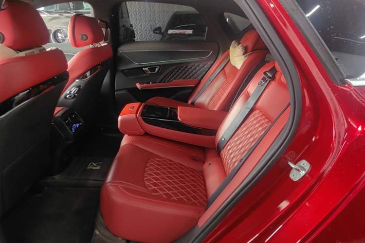 Used BYD Han 2020 EV Four-Wheel Drive High-Performance Flagship Model Left Rear Seat