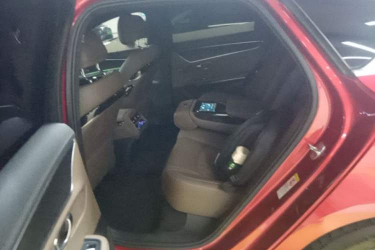 Used BYD Han 2020 EV Four-Wheel Drive High-Performance Flagship Model Left Rear Seat