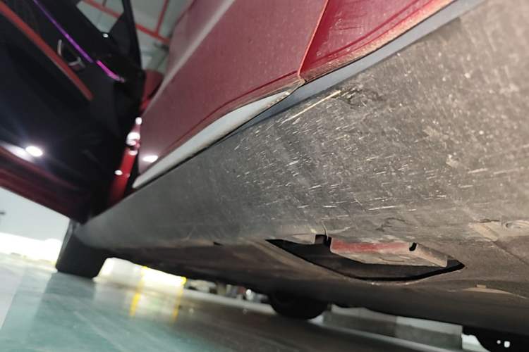 Used BYD Han 2020 EV Four-Wheel Drive High-Performance Flagship Model Left Side Sill