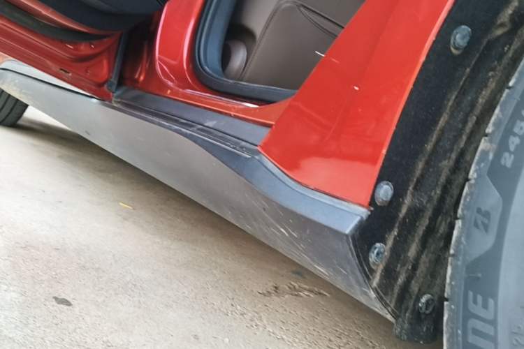 Used BYD Han 2020 EV Four-Wheel Drive High-Performance Flagship Model Left Side Sill