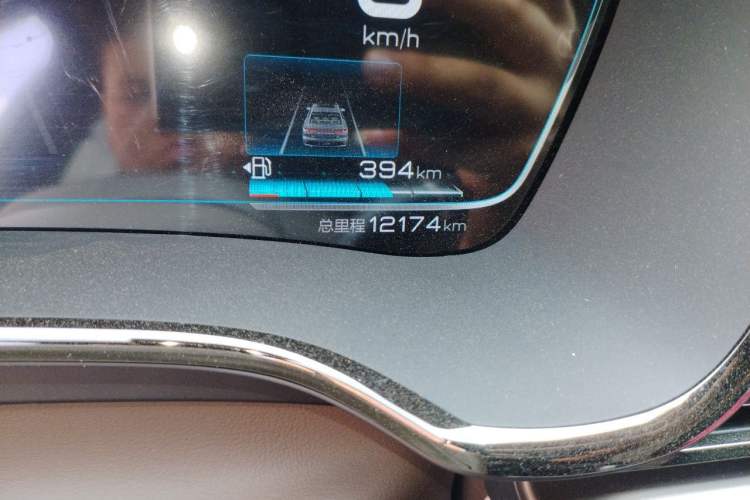 Used BYD Han 2020 DM Four-Wheel Drive Performance Edition Luxury Model Odometer Close Up