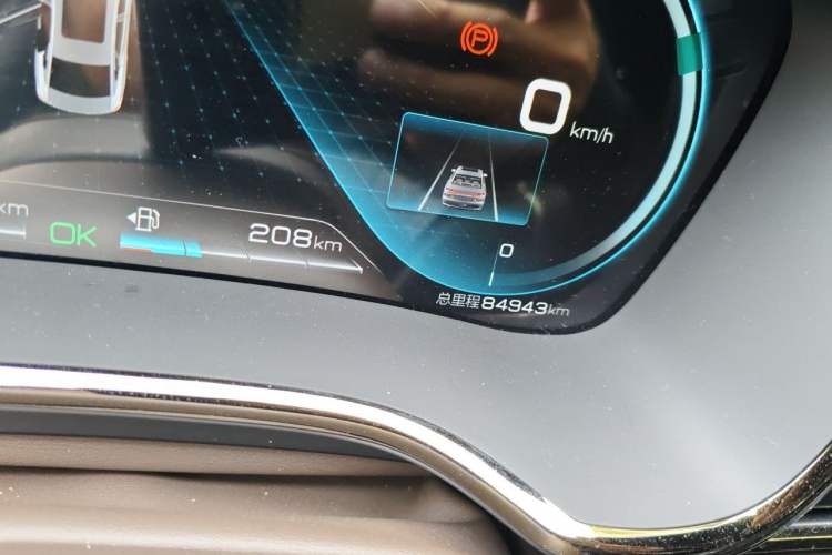 Used BYD Han 2020 DM Four-Wheel Drive Performance Edition Luxury Model Odometer Close Up