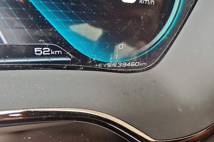 Used BYD Han 2020 DM Four-Wheel Drive Performance Edition Luxury Model Odometer Close Up