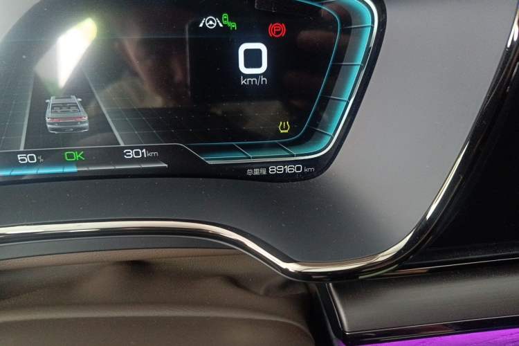 Used BYD Han 2020 EV Long-Range Deluxe Model Odometer Close Up