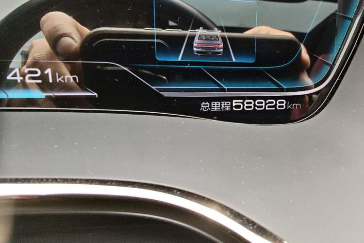 Used BYD Han 2020 EV Four-Wheel Drive High-Performance Flagship Model Odometer Close Up