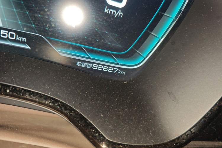 Used BYD Han 2020 EV Long-Range Deluxe Model Odometer Close Up
