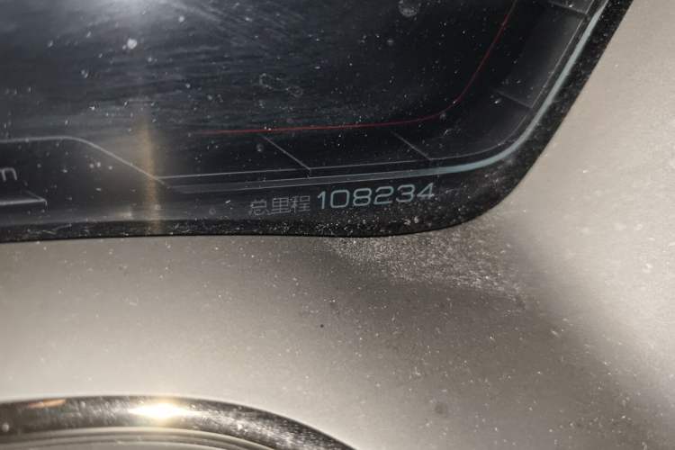 Used BYD Han 2020 EV Four-Wheel Drive High-Performance Flagship Model Odometer Close Up