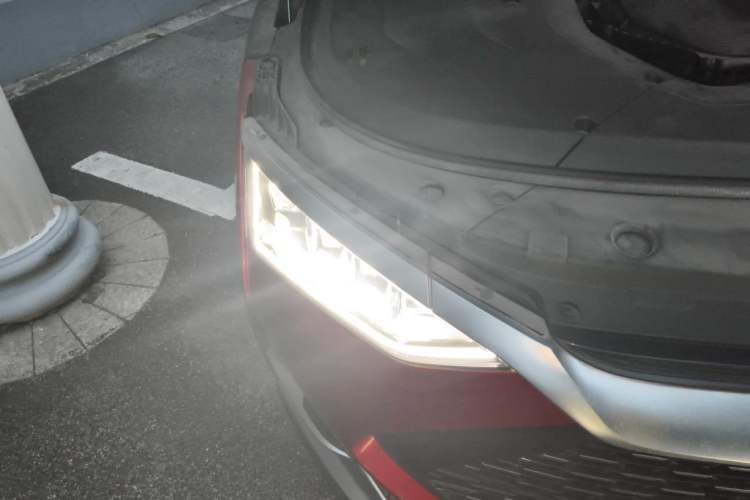 Used BYD Han 2020 DM Four-Wheel Drive Performance Edition Prestige Model Right Front Headlight