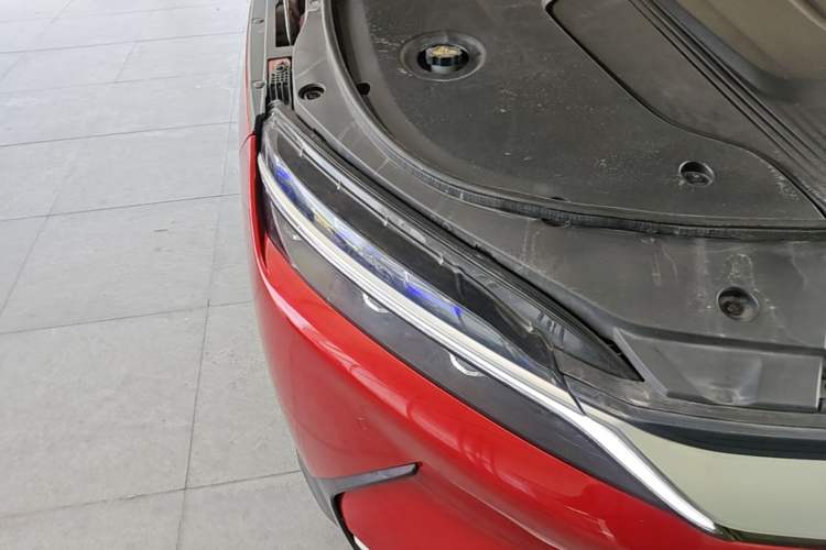 Used BYD Han 2020 EV Four-Wheel Drive High-Performance Flagship Model Right Front Headlight